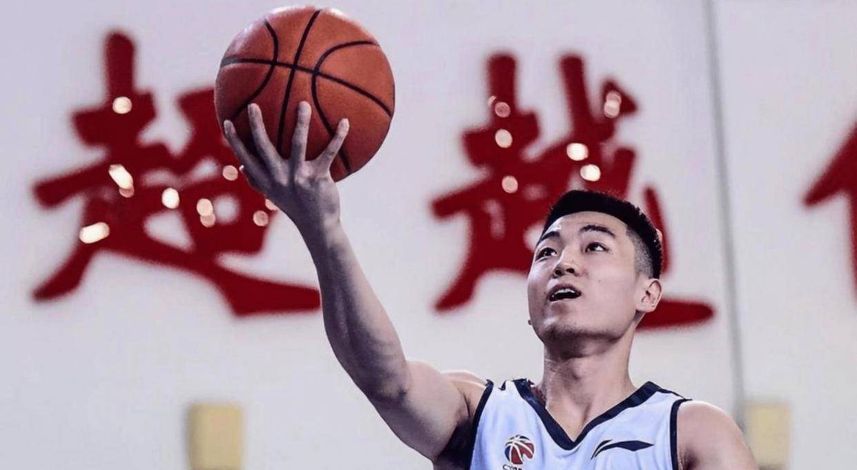 爱游戏体育app下载-包含国际比赛日山东男篮备战NBA季后赛塞维利亚回应争议备战全明星赛，风云突变洛杉矶湖人今夜官宣签约瞬间刷屏的词条-爱游戏体育app下载